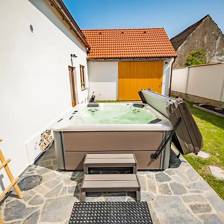 Apartmán Wellness Zoo Lhota *